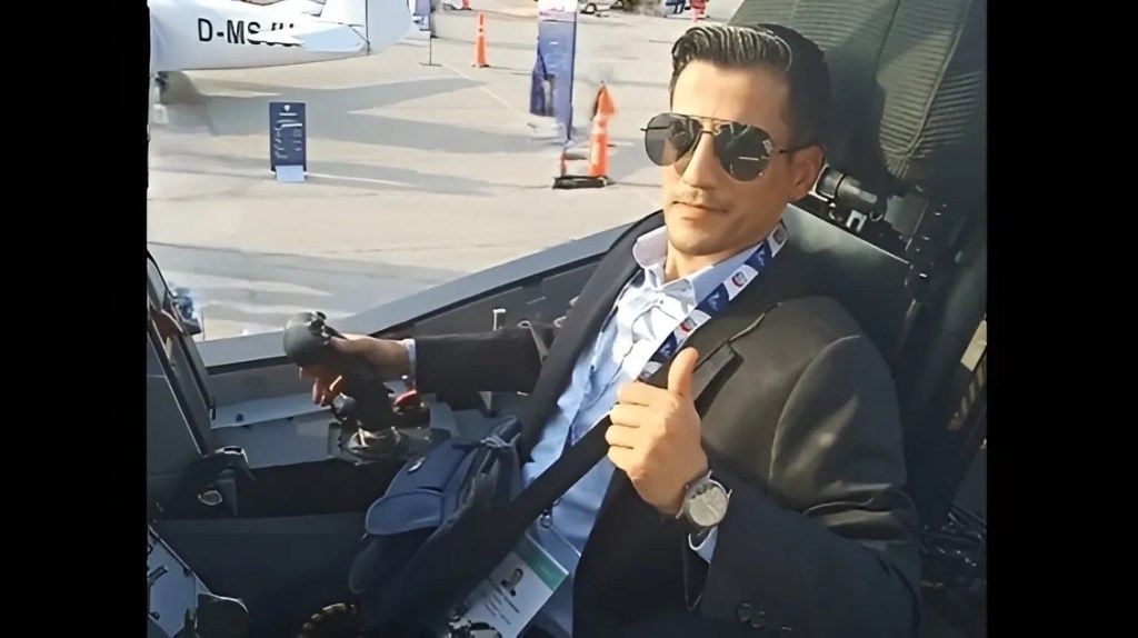 Dubai Airshow aerial and static displays